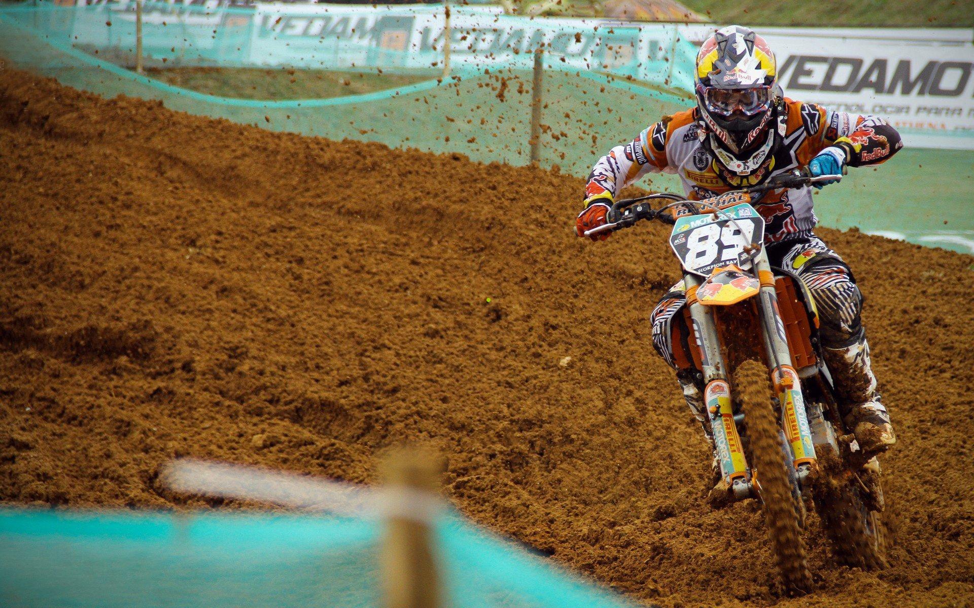 文班亚马伤退，科内特临危受命扛起内线大旗，马刺战术韧性显真章